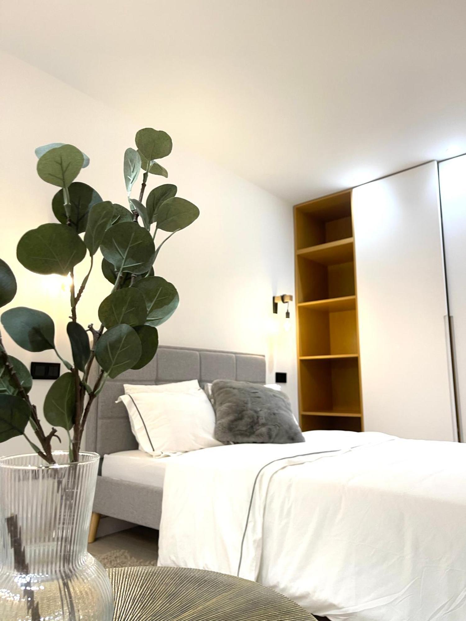 R&K Atocha Apartment Madrid Eksteriør bilde